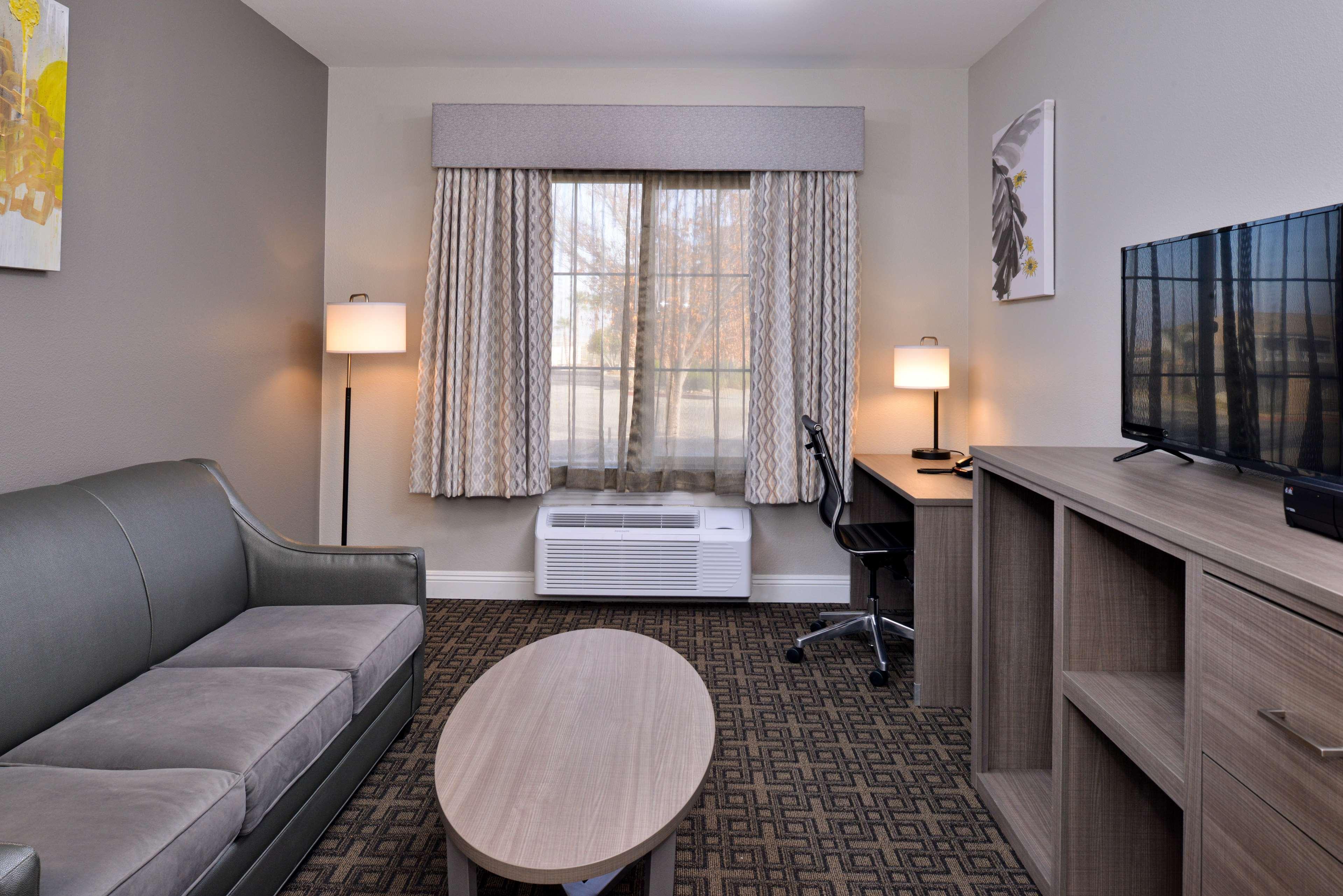 Best Western Kettleman City Inn & Suites Zewnętrze zdjęcie