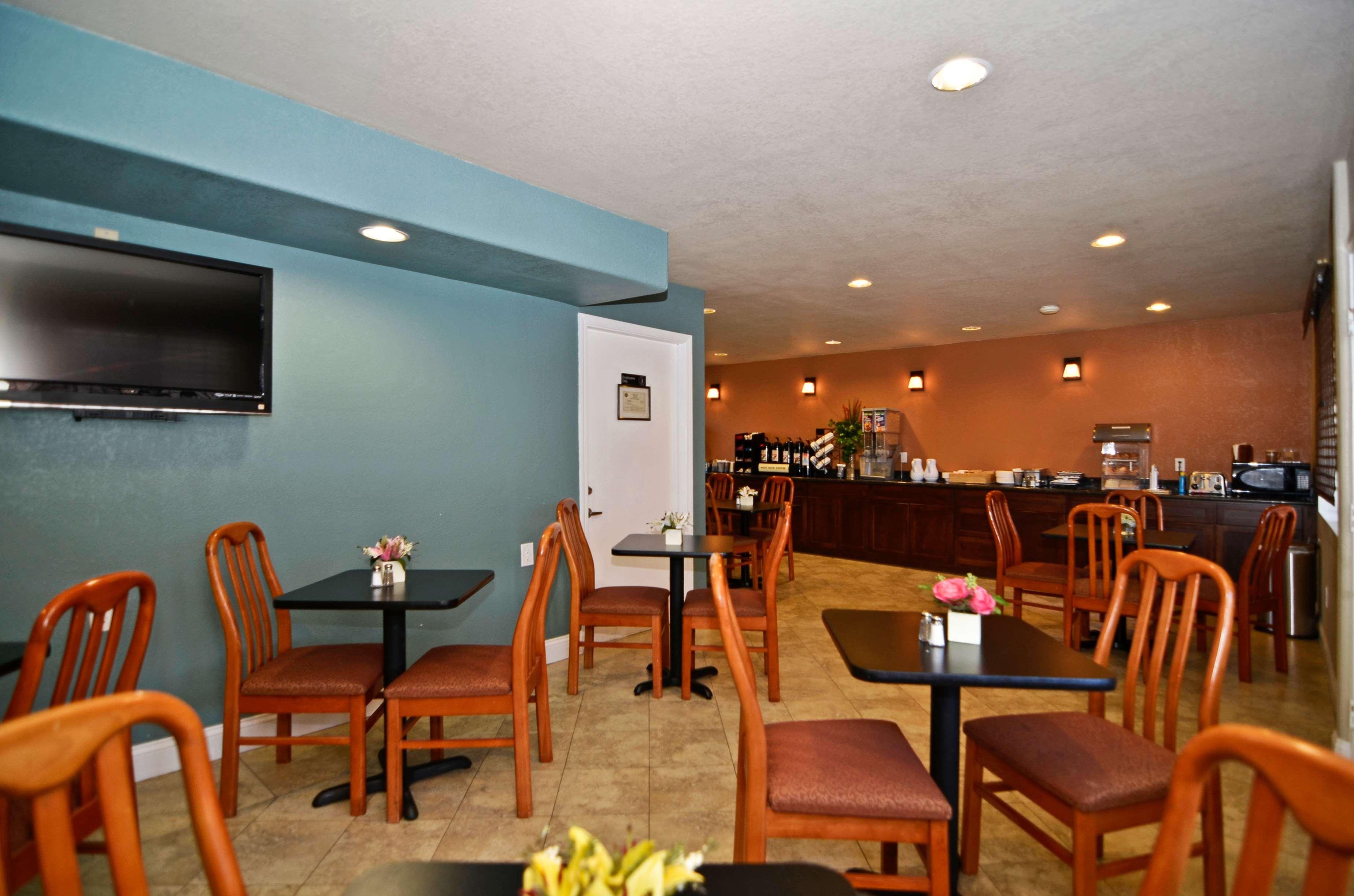 Best Western Kettleman City Inn & Suites Zewnętrze zdjęcie