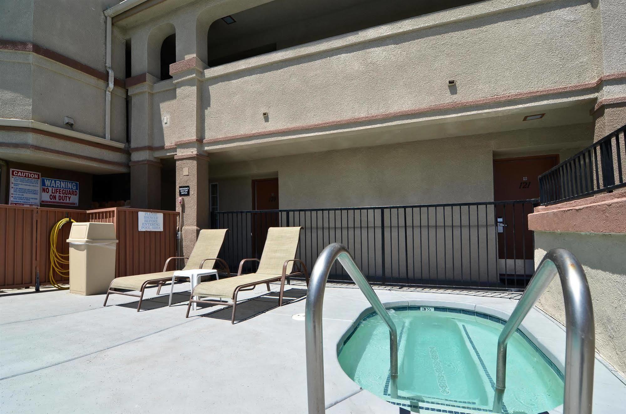 Best Western Kettleman City Inn & Suites Zewnętrze zdjęcie